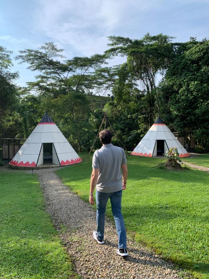 Bosque De Aventura & Glamping Refugio Del Bosque Hotell La Mesa  Exteriör bild